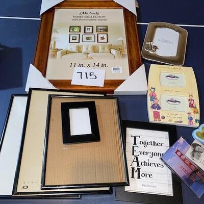 Lot 715 - frames