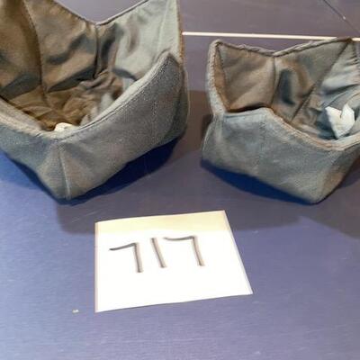Lot 717 - Pampered Chef Microwave Bowl Cozy set