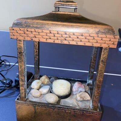 Lot 721 - Home decor