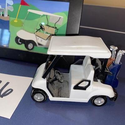 Lot 726 - golf items