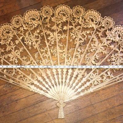  BURWOOD SYROCO # 4402 - Mid Century - Hollywood Regency - Large Fan Wall Hanging