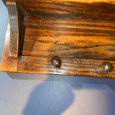 Lot 738 - Oak shelf