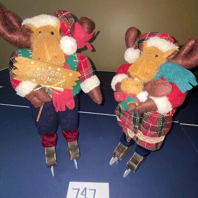  747 - Moose decor