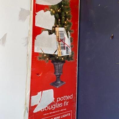 Lot 763 - Potted Lighted tree