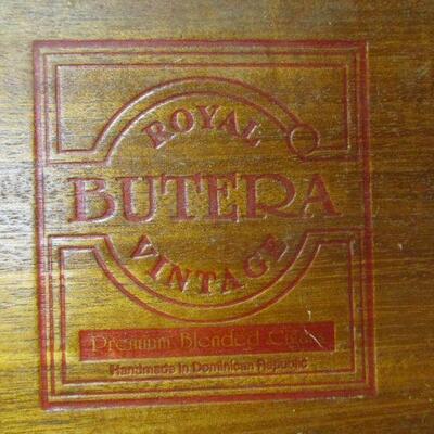 Lot 160 - Cigar Boxes - Royal Butera - Rigoletto - Bayuk - Arturo Fuente