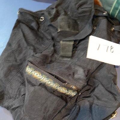 Lot 778 - bags and cooler