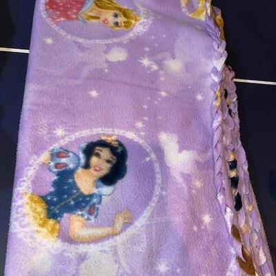 Lot 801 - Disney Blankets