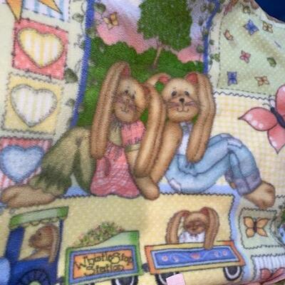 Lot 802 -blankets