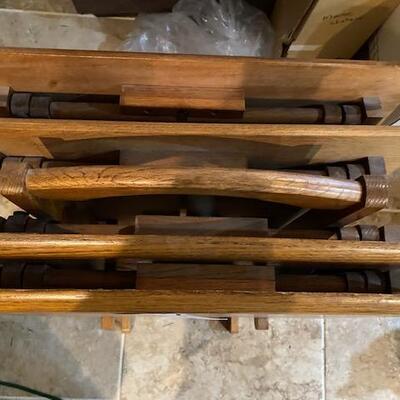 Lot 826 - Wood TV tray set