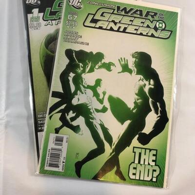 DC Comics - War of the Green Lanterns - 2011