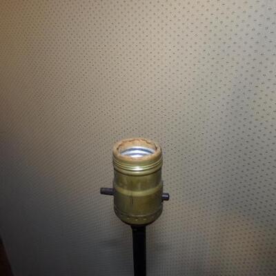 LOT 61  REPURPOSED RIFLE FLOOR LAMP 