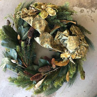 Lot 109 - 2 Large Decorative Wreaths