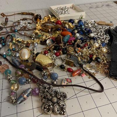Lot #100 Jewelry Lot: Necklaces, beads, earrings Parts and pieces. 