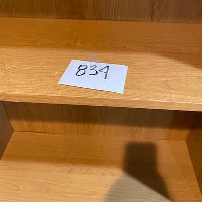 Lot 834 - Shelf