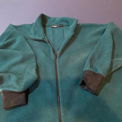 Lot 842 - PJ  Cozy Suit