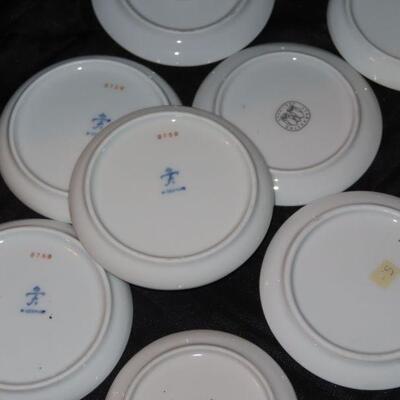 Lot #2 mini plates