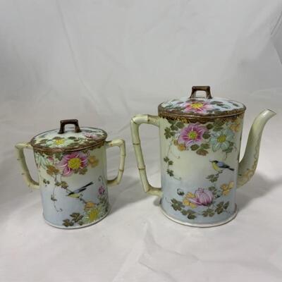 .81. VINTAGE | Hand Painted Tea Pot | Covered Biscuit Jar