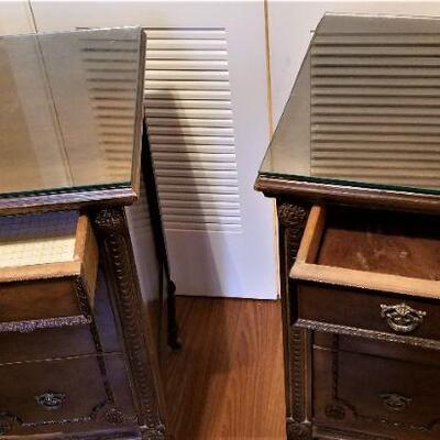 Lot #42  Pair of Vintage Cabinets/Nightstands