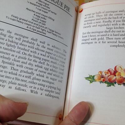 Mini Fruit Recipe Books