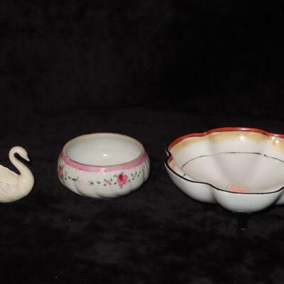 Lenox swan and nippon bowl