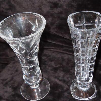 2 crystal bud vases