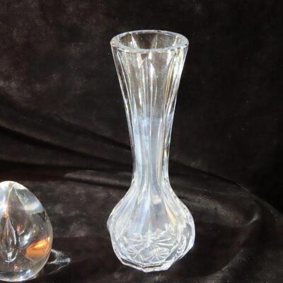 Vase and paperweight 