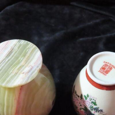 Small marble and japan vase