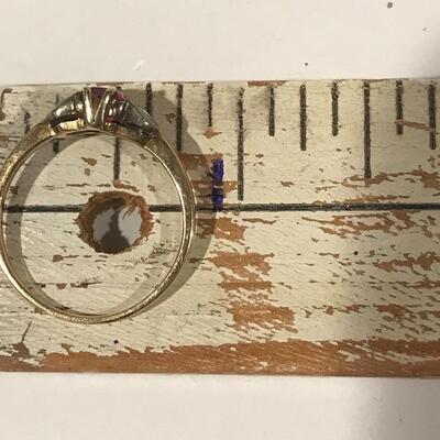 14K Gold Ring Size 8