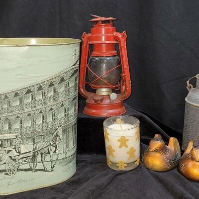 Lot 22: #400 Winged Wagon Lantern and more