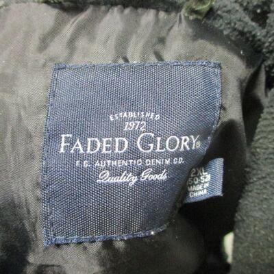 Lot 185 - Faded Glory Camo Vest - Military Coat With Liner
