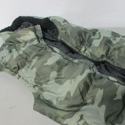 Lot 185 - Faded Glory Camo Vest - Military Coat With Liner