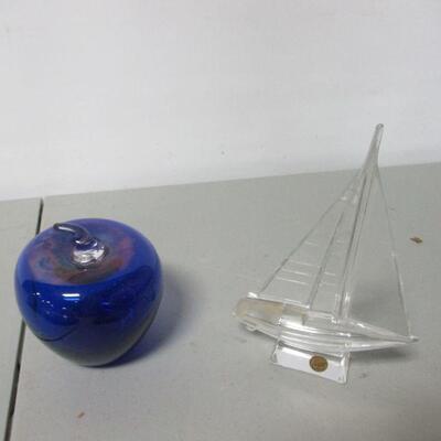 Lot 188 - Home Decor- Wind Chime - Crystal Sail Boat - Paper Weight 