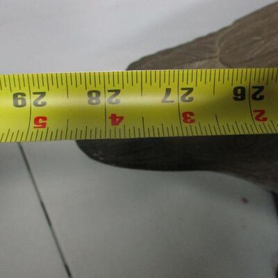 Lot 200 - Plastic Yard Geese 