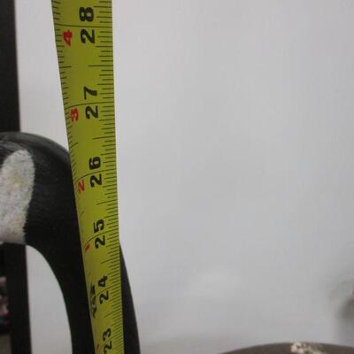 Lot 201 - Plastic Yard Geese & Duck