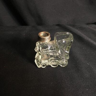 Lot 32: Glassware and More Lot