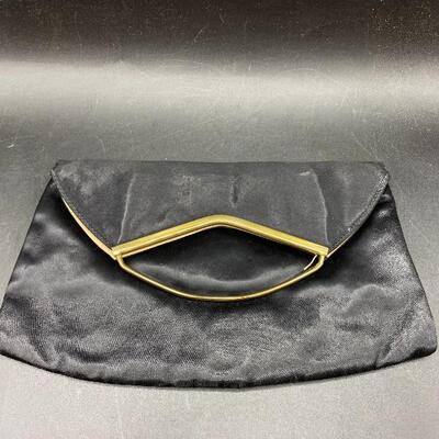 Vintage Black and Gold Fold Over Clutch YD#018-1220-00015