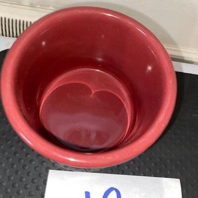 Lot 12 - Longaberger Crock