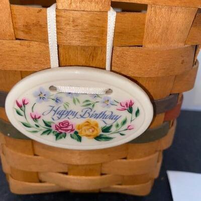 Lot 16 - Longaberger Basket