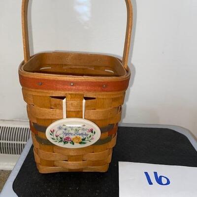 Lot 16 - Longaberger Basket
