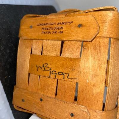 Lot 16 - Longaberger Basket