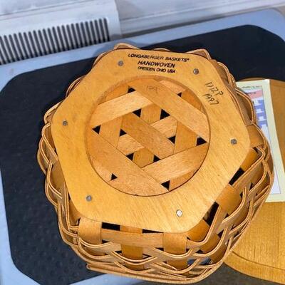 Lot 17 - Longaberger  7" Generations Basket