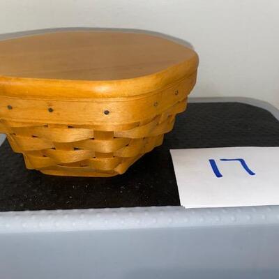 Lot 17 - Longaberger  7" Generations Basket