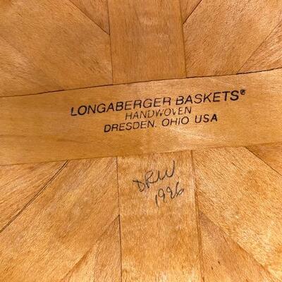 Lot 23 - Longaberger Darning Basket