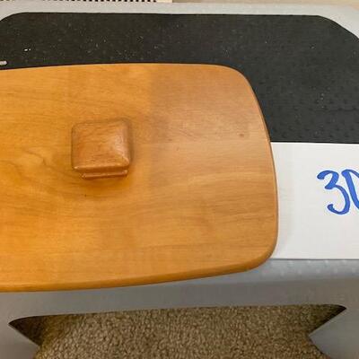 Lot 30 - Longaberger Lid Only