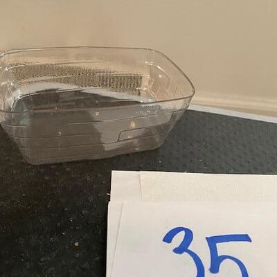 Lot 35 - Longaberger Protector