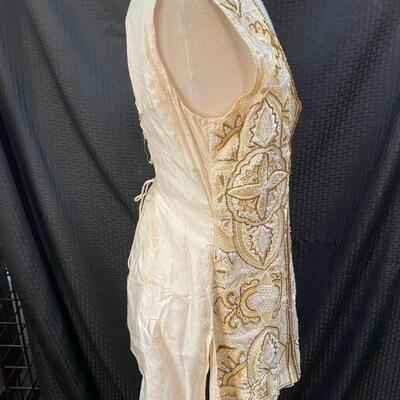 Off White & Gold Embellished Tie Back Vest No Tags YD#020-1220-02128