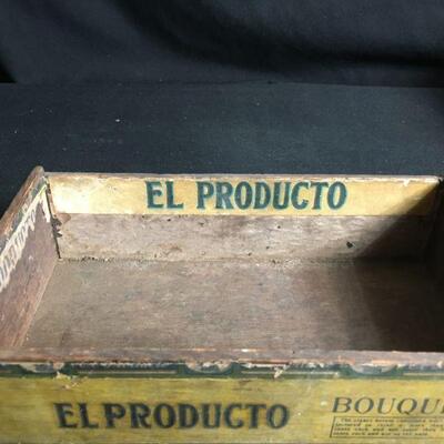 Lot 40: Cigar Box Lot
