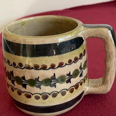 Lot 50 - Stoneware Pottery Mug 
