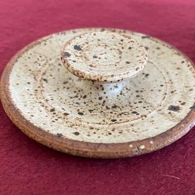 Lot 51 - Stoneware Pottery Small pot with lid