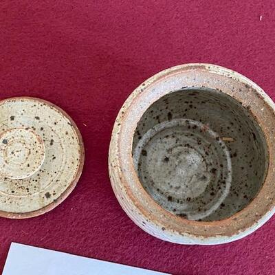 Lot 51 - Stoneware Pottery Small pot with lid